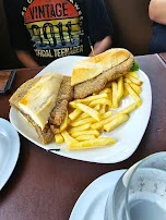 Milanesa Sandwich Beef